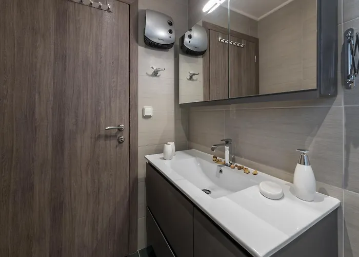 Mary فيلة غينادي